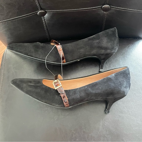Women's Vionic Minnie Kitten Heel Shoe Black Tortoise Suede Sz 6 - Picture 6 of 11